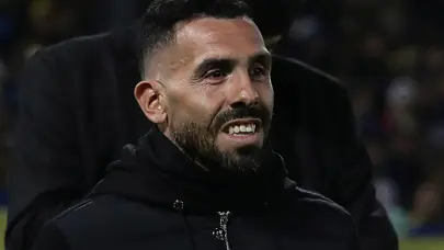 Evinde kaza geçiren Carlos Tevez hastaneye kaldırıldı