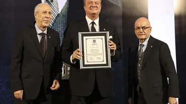 Hasan Arat mazbatasını aldı, görev dağılımını açıkladı