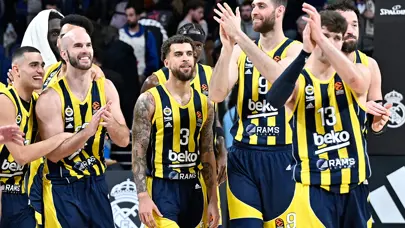 Olympiakos, Fenerbahçe'ye potada da rakip