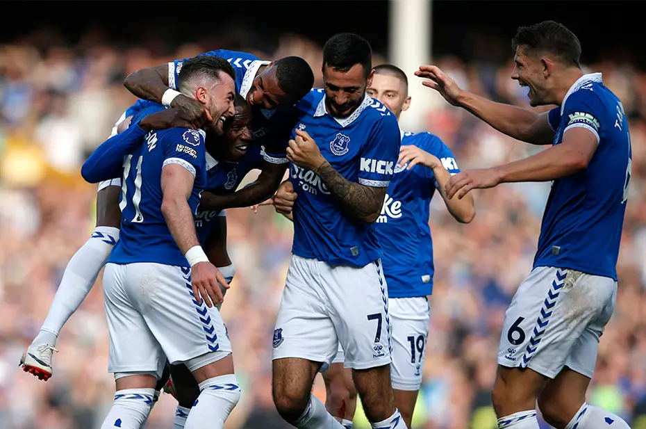 ManU 4 dakikada geri döndü, Chelsea geriden gelip kazandı - 4