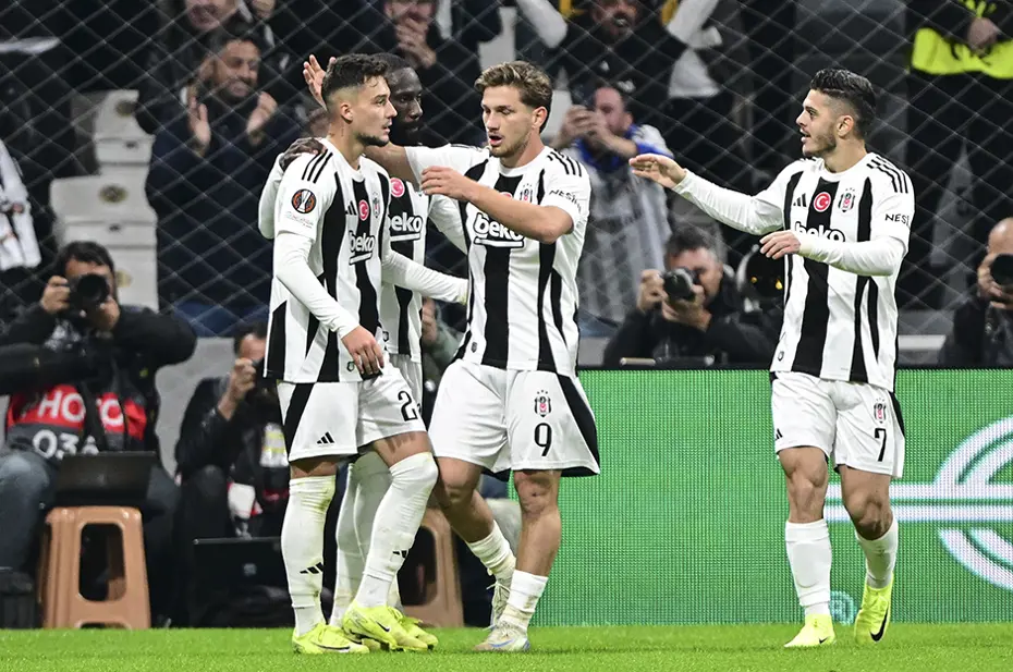 Beşiktaş'a son maçlardaki skorer oyuncusundan kötü haber - 2