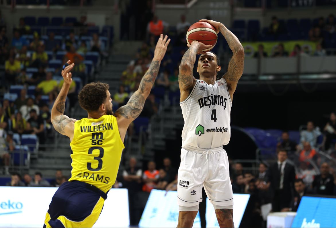 Beşiktaş Emlakjet - Fenerbahçe Beko maçı ne zaman, saat kaçta ve hangi kanalda? (Play-off yarı final 3. maç)