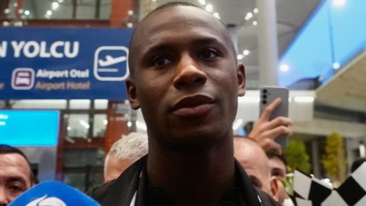 Lyon Kapıda Kuzu Kuzu Beklesin: Beşiktaş Djalo'yu Daha Evine Isındırmadı!