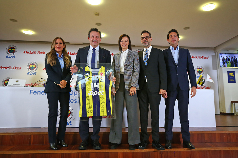 Fenerbahçe'den yeni sponsorluk anlaşması