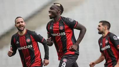 Karagümrük'ün golcüleri 8 takımı solladı!