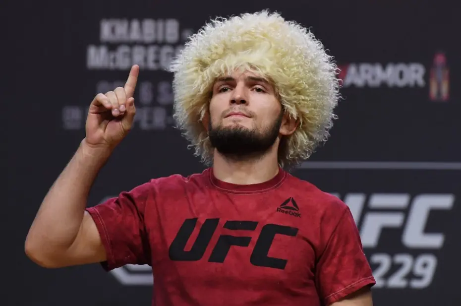 Dünyaca ünlü futbolcu, MMA dövüşçüsü oldu: Khabib "Bana konumunu gönder" deyip bomba teklifi yaptı - 2