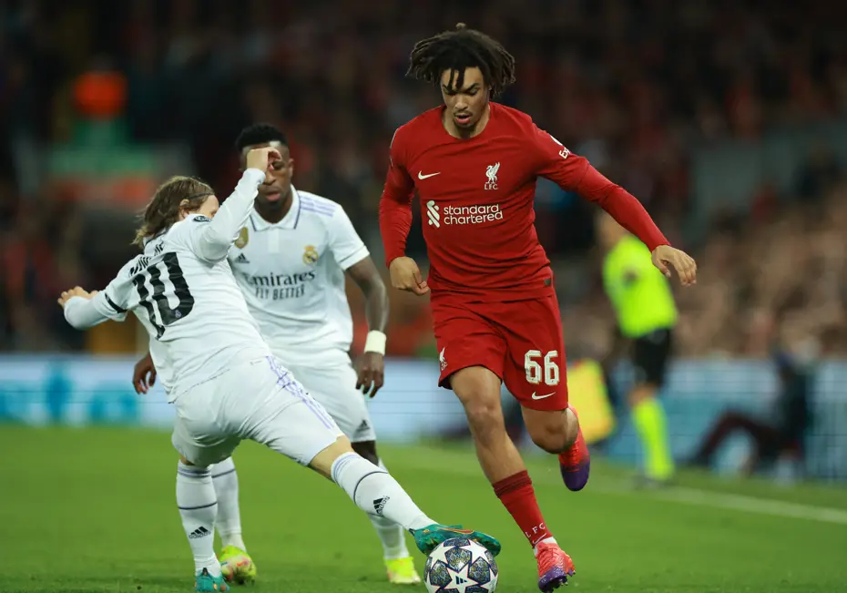 Real Madrid, Liverpool'a karşı geri döndü ve fark attı - 2