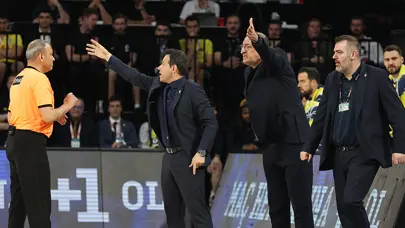 Anadolu Efes - Fenerbahçe Beko maçındaki hakemler için resmi karar