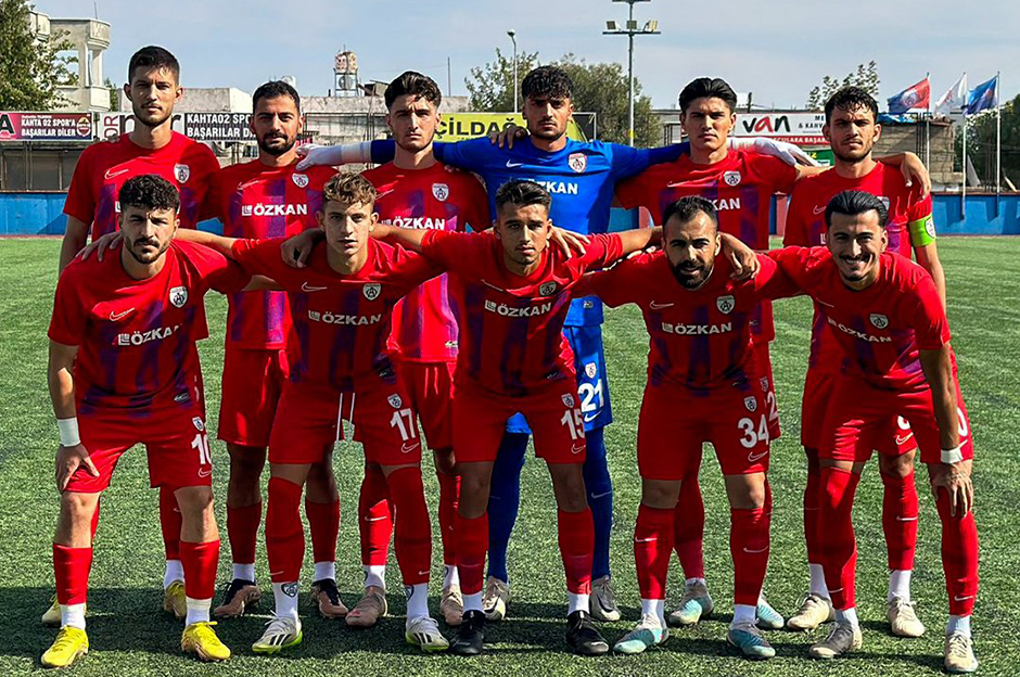 Altınordu, 2. Lig'de de dibi gördü