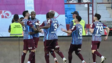 Trabzonspor'un ilk galibiyetine Simon Banza damgası