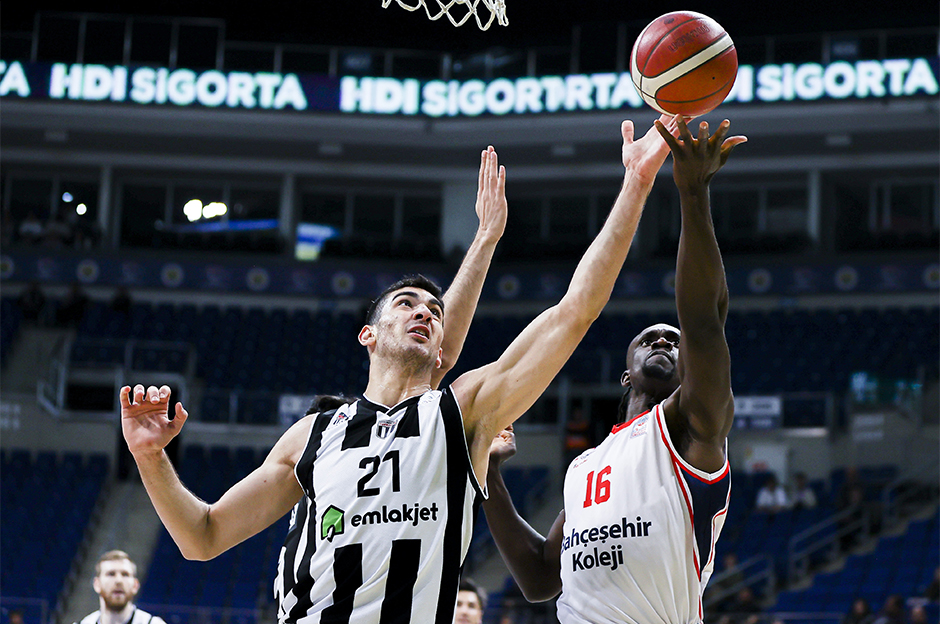 Beşiktaş Emlakjet'ten kritik kayıp