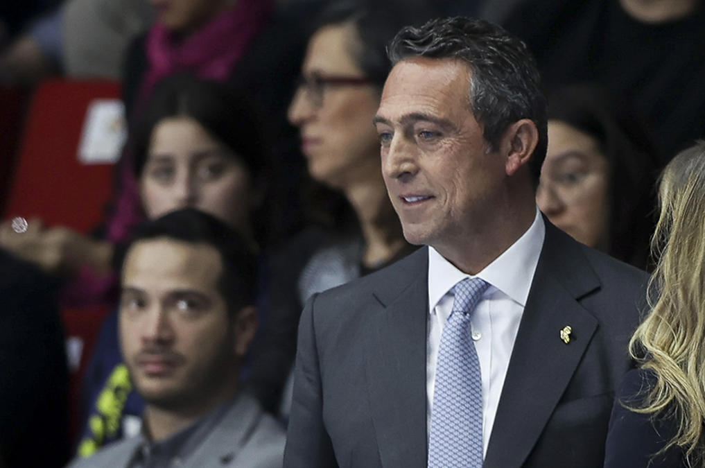 Fenerbahçe'de rota değişti: Ali Koç'tan transferde ters köşe!