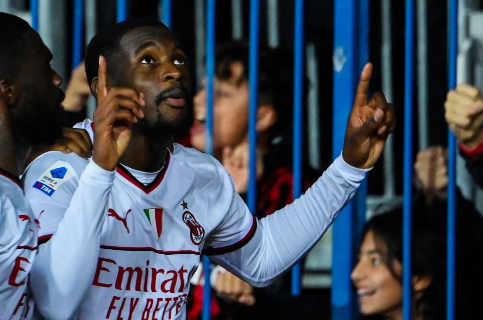 Fode Ballo-Toure kimdir, kaç yaşında ve hangi takımlarda oynadı? Genç sol bekin kariyeri