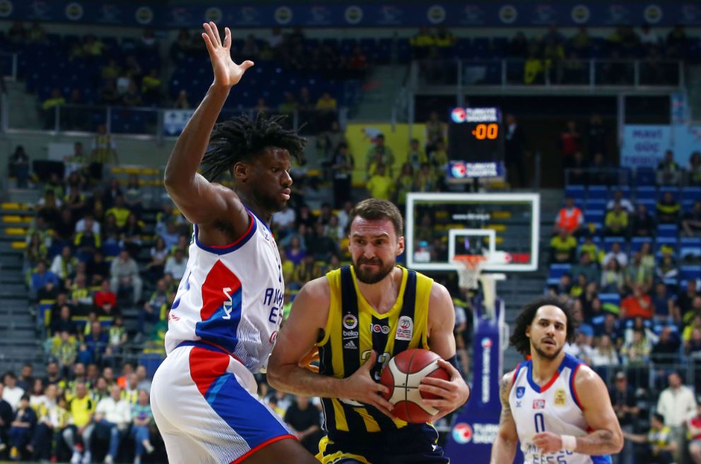 Anadolu Efes - Fenerbahçe Beko maçı ne zaman, saat kaçta, şifresiz mi? Anadolu Efes - Fenerbahçe Beko final maçı hangi kanalda?