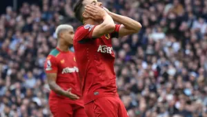 Vitor Pereira'nın takımında ilk ayrılık resmileşti Vitor Pereira'nın takımında ilk ayrılık resmileşti