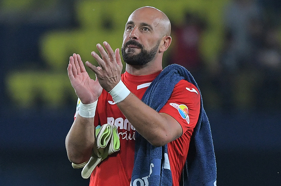 Pepe Reina yeni kariyerine başlıyor