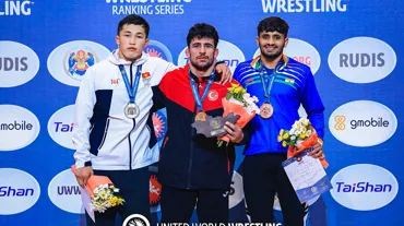 Milli güreşçiler, Moğolistan'da 4 madalya kazandı