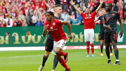 Bundesliga | Bayern Münih üstünlüğünü koruyamadı, liderliği kaybetti
