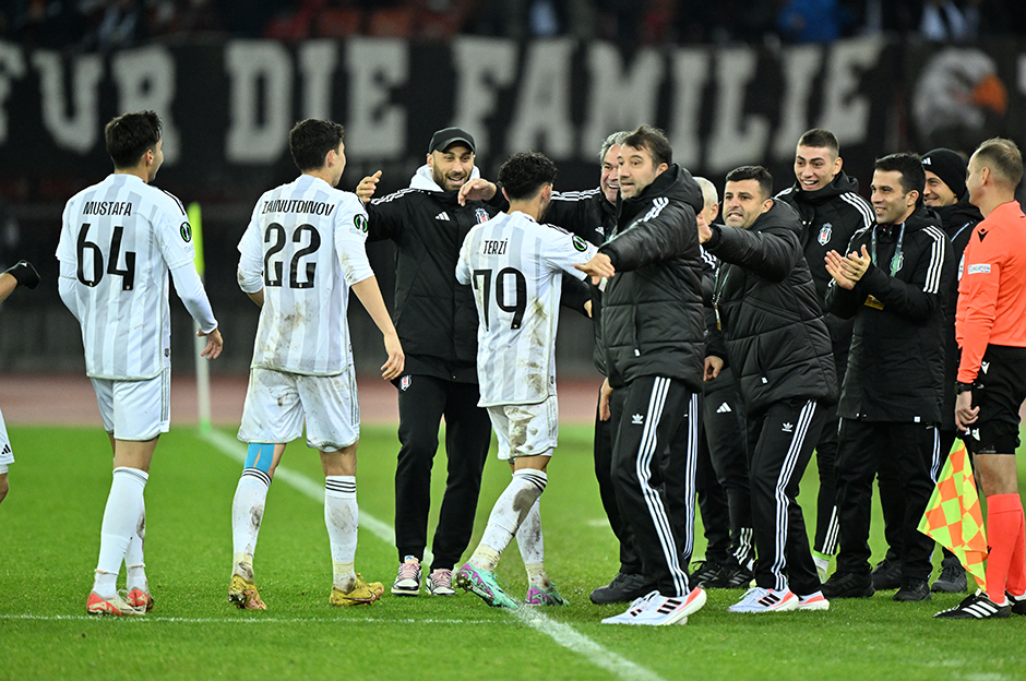 Samet Aybaba'dan kritik hamle: Sözleşmeleri revize edilecek