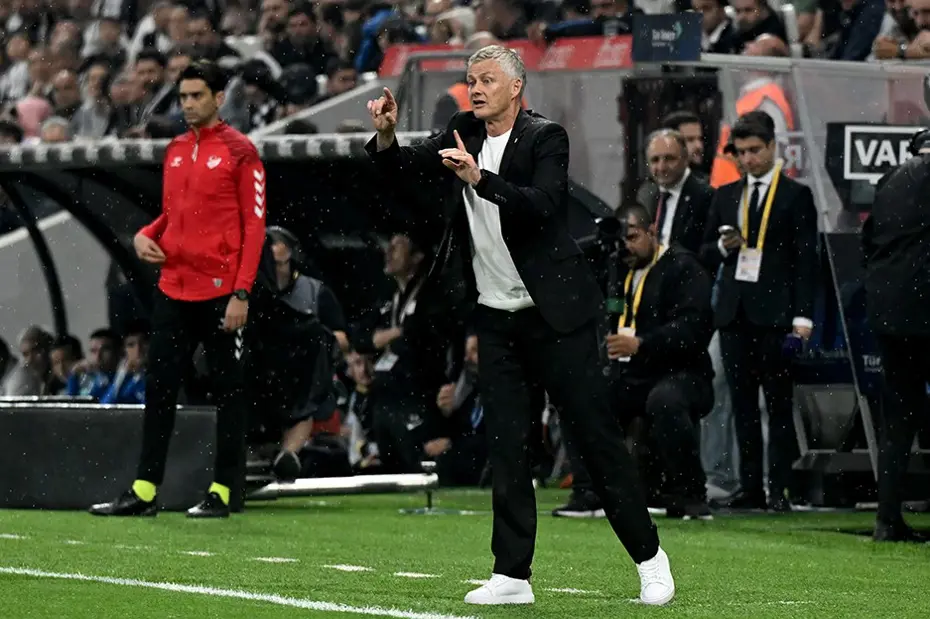 Solskjaer'den transfer ve Arda Turan sözleri - 5