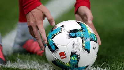 Resmen açıklandı: "Türkiye'ye geliyor" denilen yıldız futbolcular fena çakıldı