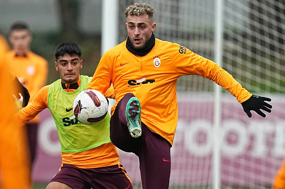 Galatasaray'ın yeni sol beki netleşti - 4 Galatasaray'ın yeni sol beki netleşti - 4