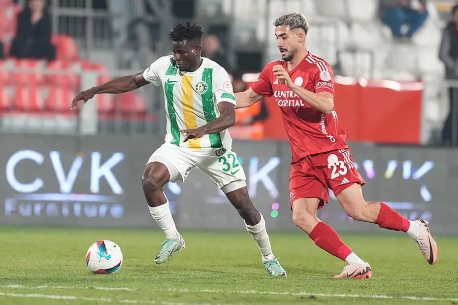 Fenerbahçe açıklamasına düzeltme: Şanlıurfaspor'dan Ogundu için bir paylaşım daha - 1