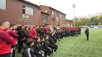 Ahmet Nur Çebi: "Beşiktaş'ın kurtuluşunun tek yolu altyapı"