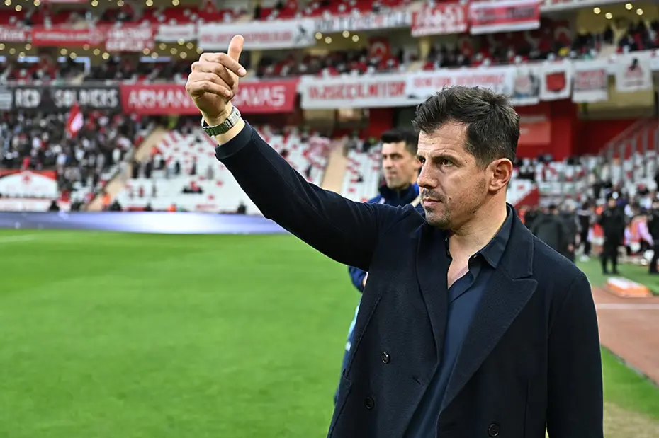 FLAŞ! Antalyaspor'dan Emre Belözoğlu için Fenerbahçe açıklaması geldi - 2