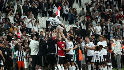 Atiba'dan taraftara veda: "En iyisi sizsiniz"