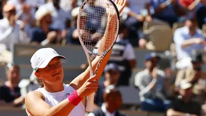 Fransa Açık'ta Swiatek ve Ruud 4. tura kaldı