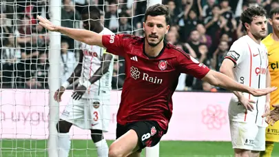 Beşiktaş'ta Salih Uçan'ın dikkat çeken istatistiği