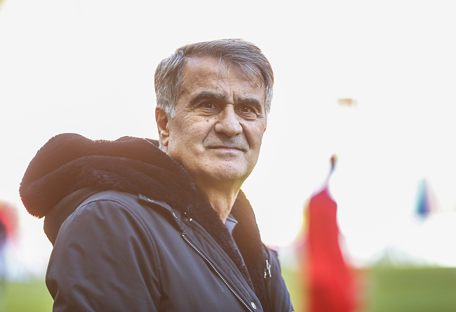 Beşiktaş teknik direktörü Şenol Güneş iki ismi gözden çıkardı