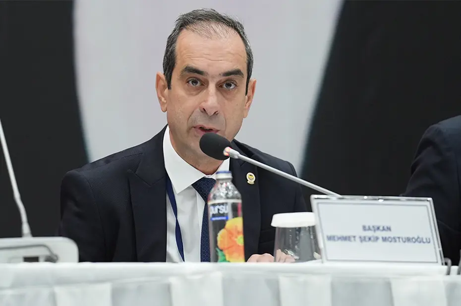 Şekip Mosturoğlu: "Bu sezon biz şampiyon olacağız" - 3