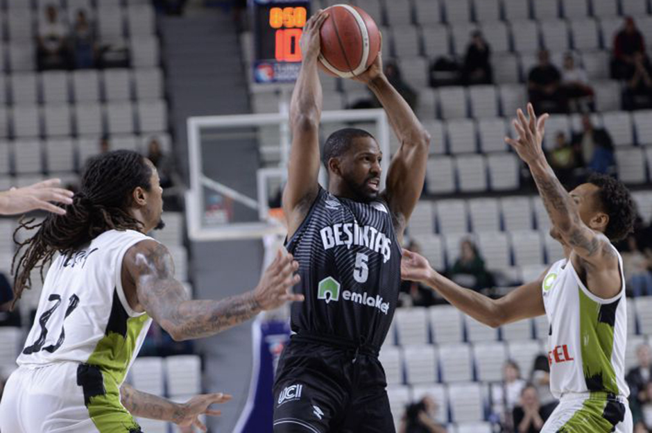 Beşiktaş, Manisa deplasmanında kayıp