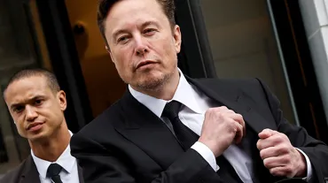 Elon Musk, Premier Lig devini rekor fiyatla satın almak için bekliyor
