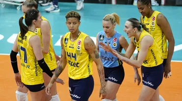 Fenerbahçe Opet, Çukurova'yı 3-1 mağlup etti