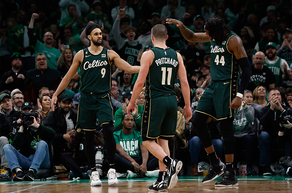 Celtics seriyi sürdürdü, Raptors tek farkla kazandı