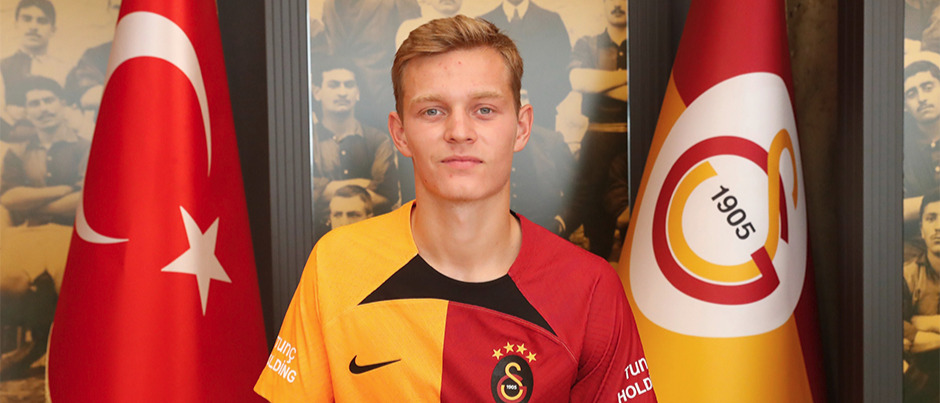 SON DAKİKA | Galatasaray ayrılığı duyurdu   