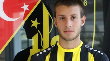 İstanbulspor'un genç futbolcusu bıçak altına yattı
