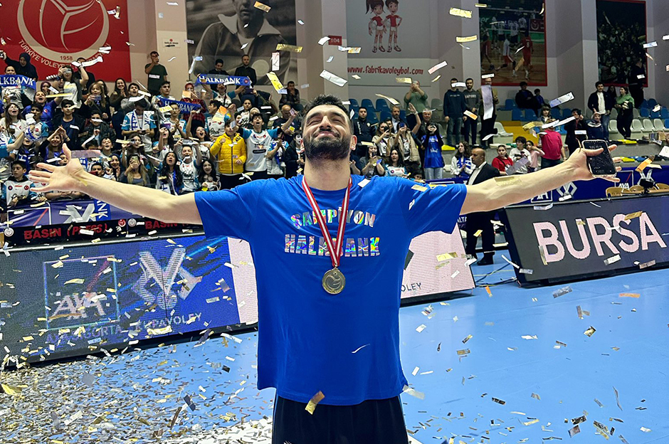 Halkbank, Yunus Emre Tayaz ile sözleşme yeniledi