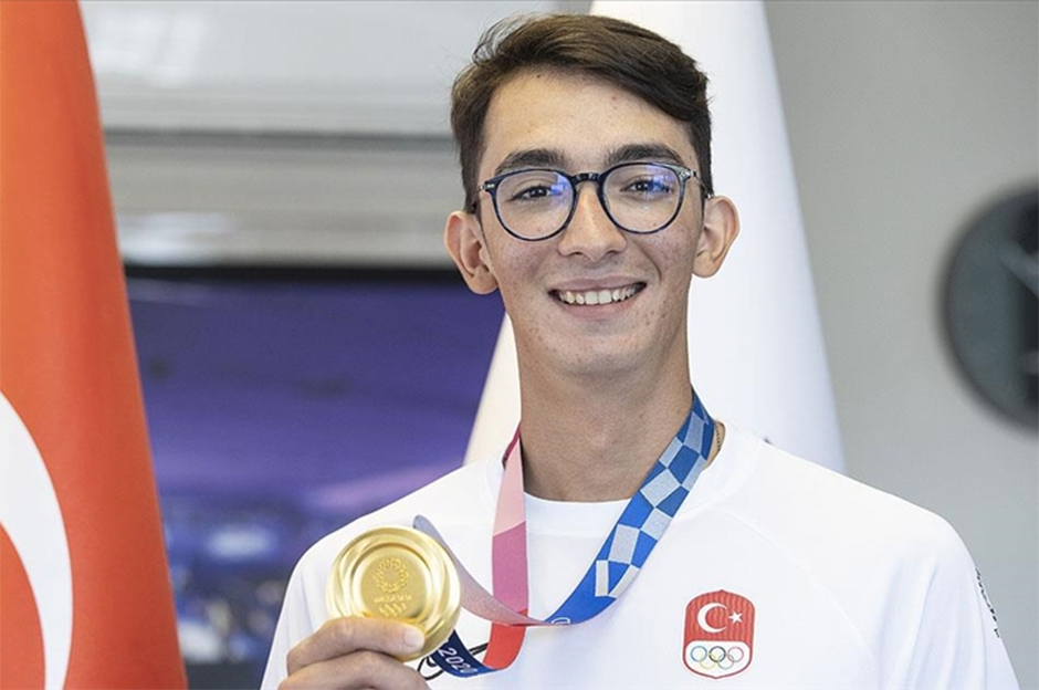 Türkiye'nin Olimpiyat Oyunları'ndaki 100 yılı
