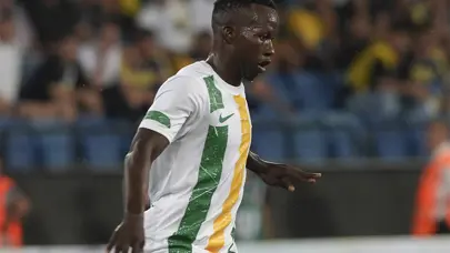 İZLE | Şanlıurfasporlu Malle'den ağızları açık bırakan gol: "Şiir yazdı!"