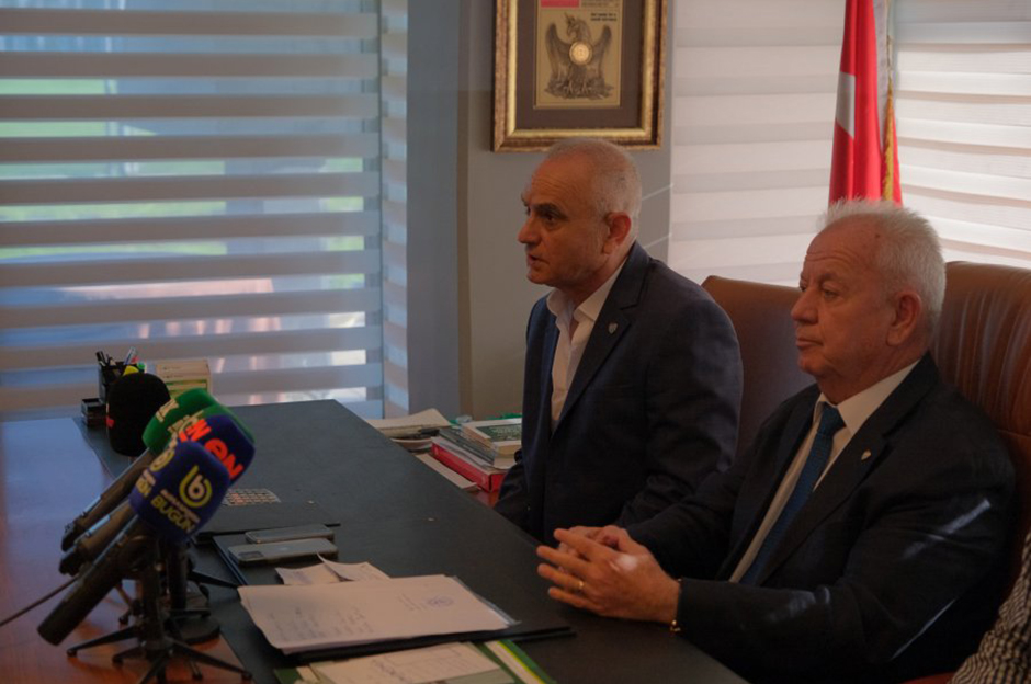 Bursaspor lige katılabilecek mi? Başkan Recep Günay'dan "lisans" gerçeği
