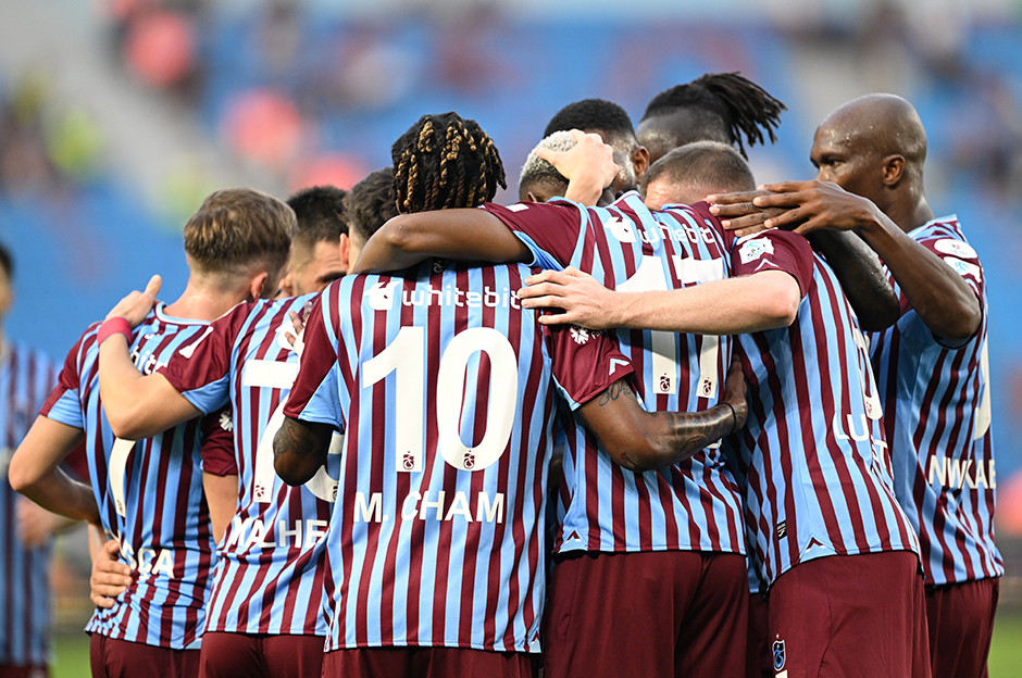 Trabzonspor - Başakşehir maçı ne zaman, saat kaçta ve hangi kanalda? (Trendyol Süper Lig) İlk 11'ler