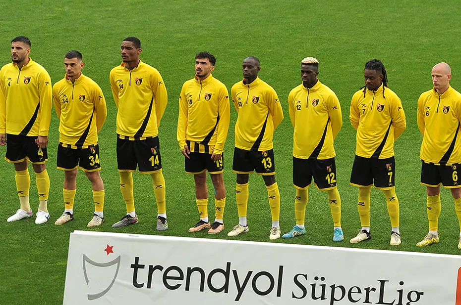 Süper Lig'de düğüm son hafta çözülecek? İşte Galatasaray ve Fenerbahçe'nin şampiyonluk ihtimalleri - 4
