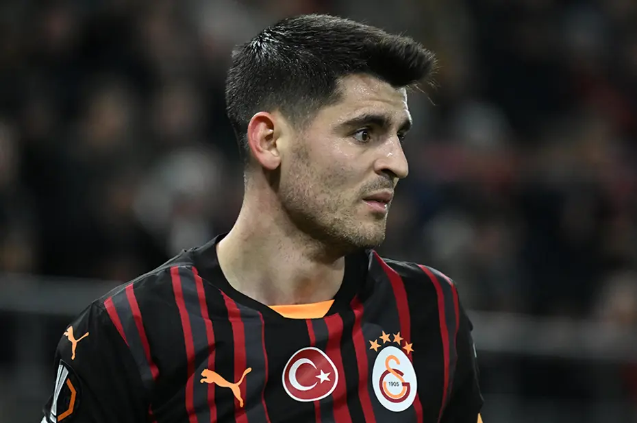 "Avrupa defteri hezimetle kapanmıştır" | Spor yazarları Galatasaray için ne dedi? - 3 "Avrupa defteri hezimetle kapanmıştır" | Spor yazarları Galatasaray için ne dedi? - 3