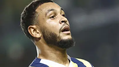 Bartuğ ve Crespo sonrası Fenerbahçe'de 4 ayrılık daha kapıda