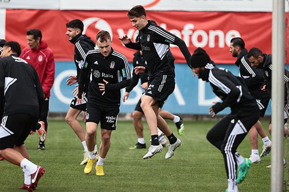 Beşiktaş, Sabah FC maçına hazırlanıyor