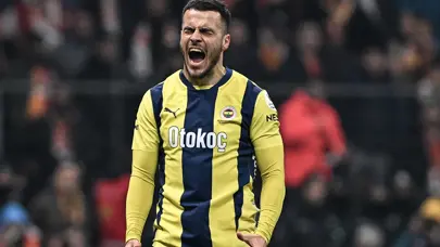 Ve Fenerbahçe'de Kostic kararı verildi: Bonservisi alınacak mı?